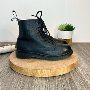 *Dr Martens | Black Pascal Soft Leather 8 Eye Boots Size 5